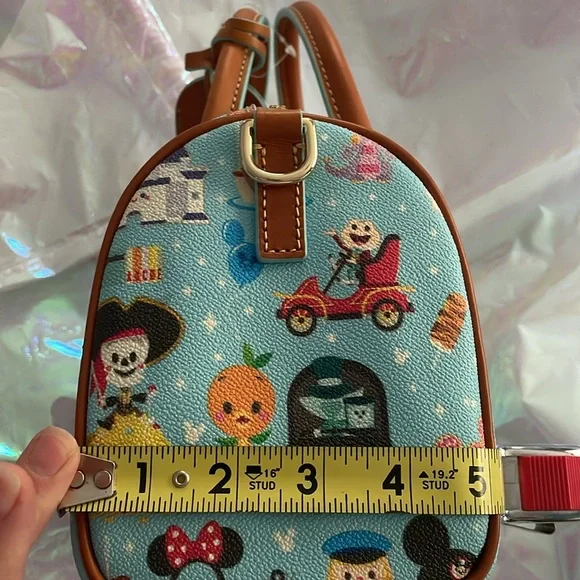Dooney&Bourke Disney satchel - Picture 10 of 11